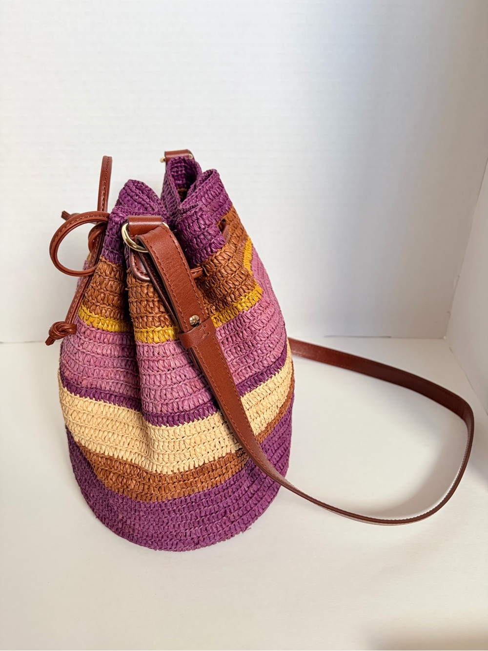 Sezane Farrow Bucket Bag Woven Shoulder Purse Raffia Leather Purple Violet Rare - Picture 11 of 14